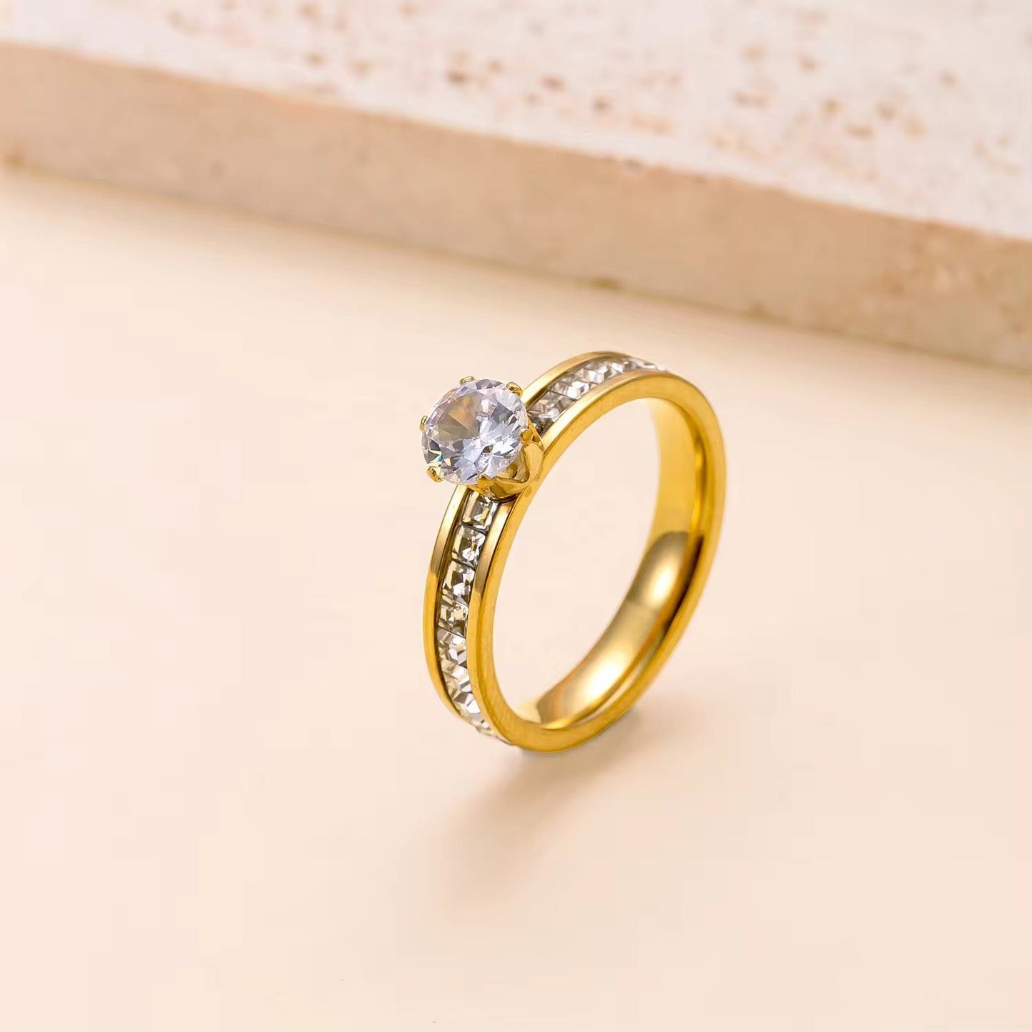Aurora Solitaire Ring