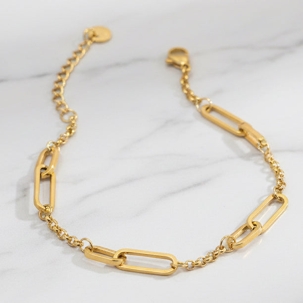 Celina Chain Bracelet