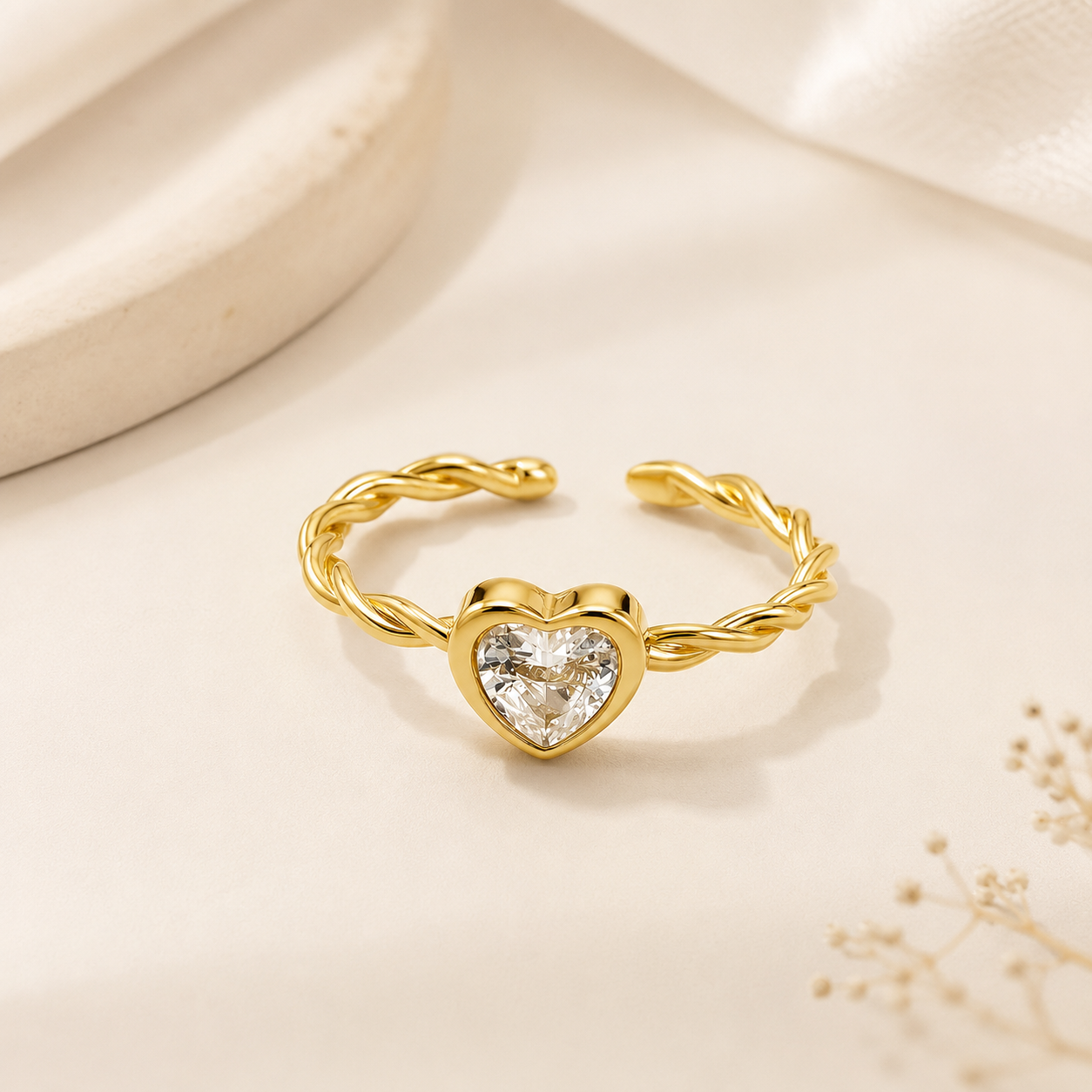 Eternal Heart Ring
