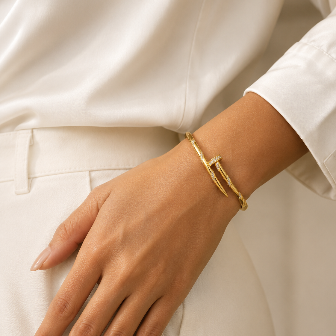 Nail Luxe Bracelet