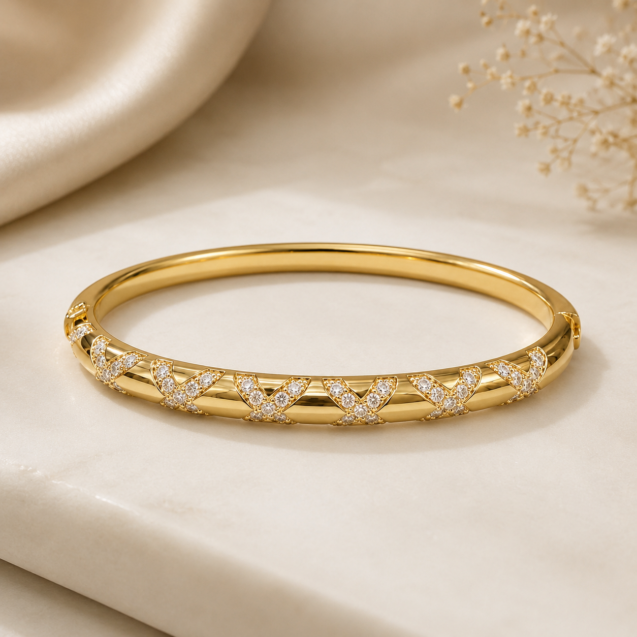 Viora V-Link Bracelet